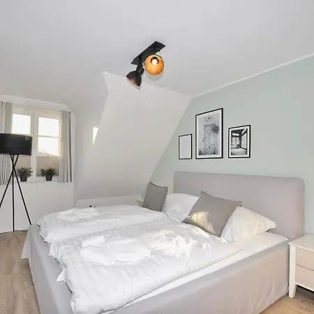 Doppelhaushaelfte Boehler Wiesenblick