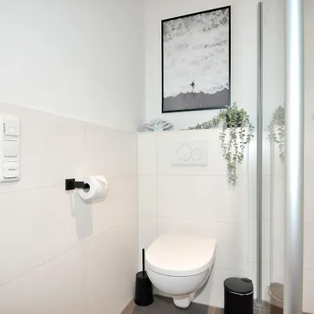 Holiday home Doppelhaushaelfte Boehler Wiesenblick